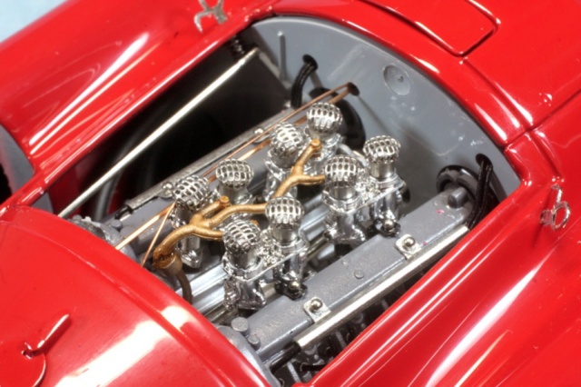 M-197 - CMC 1/18 ランチア フェラーリ D50 1956 イギリス GP Winner  