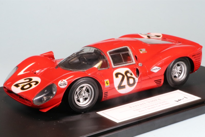 フェラーリ330P4が1:8スケールでレースウェザードコレクションに