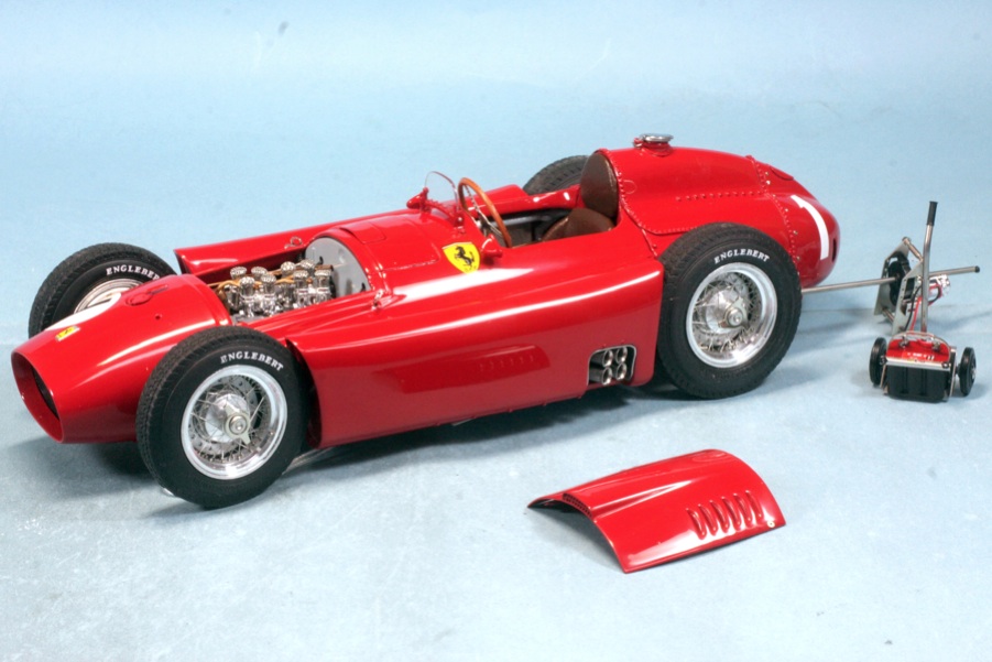 フェラーリ D50 ファンジオ ドイツGP 優勝 1956 FERRARI フェラーリ D50 ファンジオ ドイツGP 優勝 1956 FERRARI - メルカリ