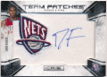 Derrick Favors NBA 10-11 Panini Rookies & Stars RC Team Patches Signature Auto 234/458
