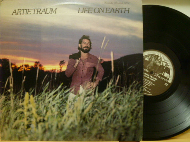 ARTIE TRAUM　アーティ・トラウム / Life On Earth
