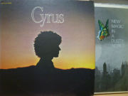CYRUS FARYAR　サイラス・ファーヤー / Cyrus