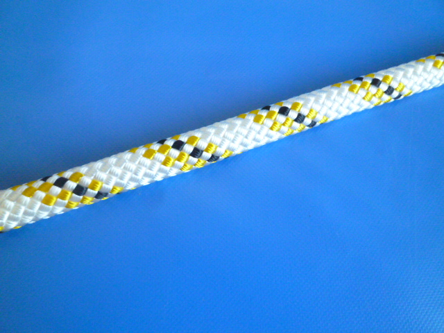 エステルWブレード３２打ちロープ　直径１4ｍｍ　白色ベース黄色マーク（切り売り品）メートル単位　最大２００ｍまで