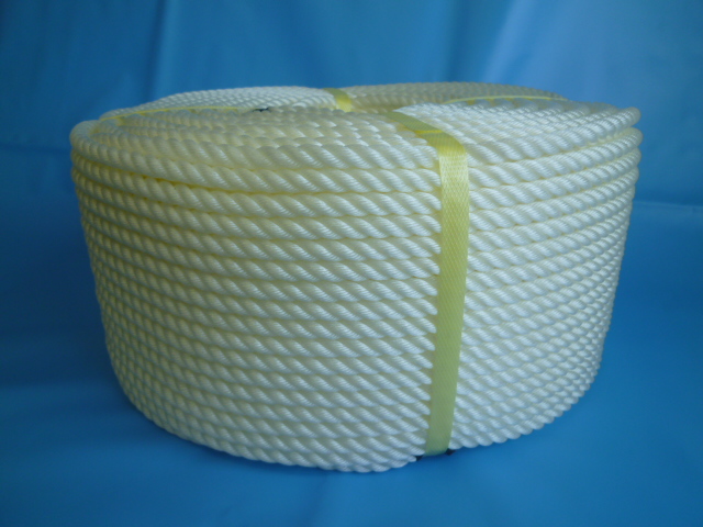 ポリエチレンロープ　白色　直径４ｍｍ（２００メートル巻き）