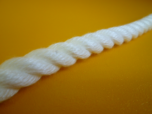 【国内配送】 T ビニロンロープ3つ打線径12mmX長さ30m fucoa.cl