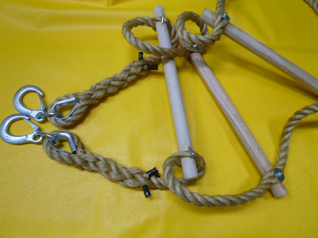 縄梯子（作業用）全長約５mタイプ　　受注生産品　端末種類：重量バネ付フック