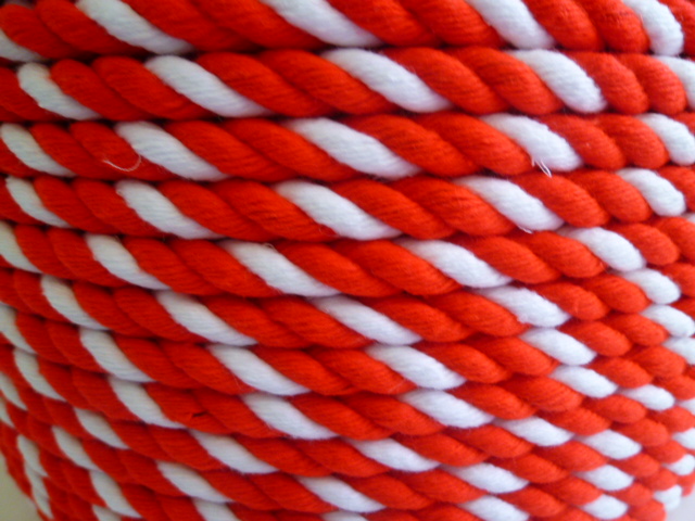 紅白ロープ　アクリル赤／白　直径９mm（切り売り）メートル単位　最大１００M