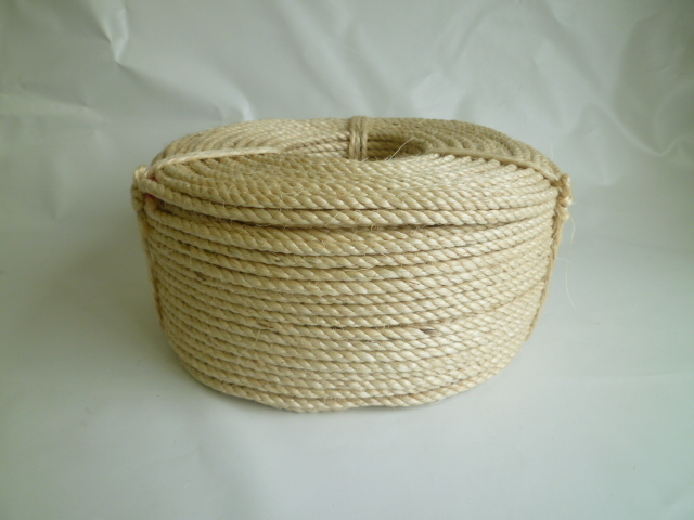 サイザル麻ロープ（ホワイトベージュ）直径６ｍｍ（２００メートル巻き）