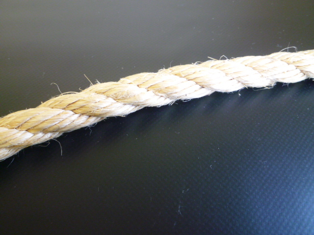 麻ロープ（染サイザル）　直径９ｍｍ（切り売り品）メートル単位　最大１９９mまで　