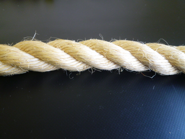 麻ロープ（染サイザル）　直径１４ｍｍ（切り売り品）メートル単位　最大１９９mまで　