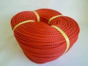 ポリエチレンロープ　赤色　直径５ｍｍ（２００メートル巻き）