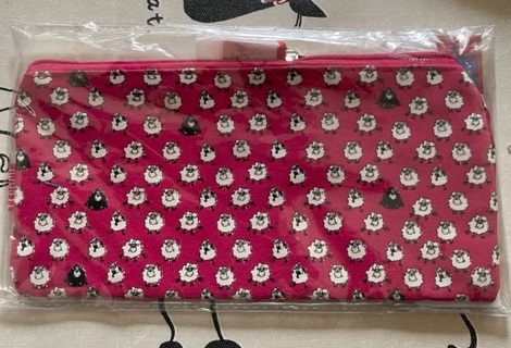 返品不可　　ロザリオケース　イタリアLEGANI 羊ケース　長ペンケース　ROC13