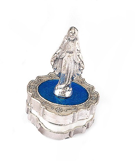 イタリア　 LALSC060　無原罪の聖母卓上小物入れ（４ミリ珠ロザリオまで可能）Box in metal with Our Lady of Fatima statue, oxidised cm. 8x4,5
