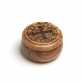 一般不可　転売不可　イタリア　 LAL195SB　  オリーブロザリオ入れ　聖ベネディクト修道院長　Olive Wood Round Box Saint Benedict Laser Print Øcm.5x3,2(h)