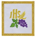 アメリカ　カトリック　カリス　聖杯の蓋　覆い　白い聖杯の蓋　IHS、小麦、ブドウの刺繍が施された赤い聖杯の覆い　PAL_D170_5W_F29_M06_R