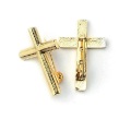イタリア　LALAF003D   メタル　ピン　クロス ゴールド色　Clergy metal cross, golden + pin, size cm. 2.5
