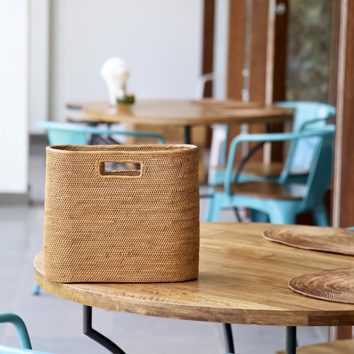 アタ　マガジンラック　収納