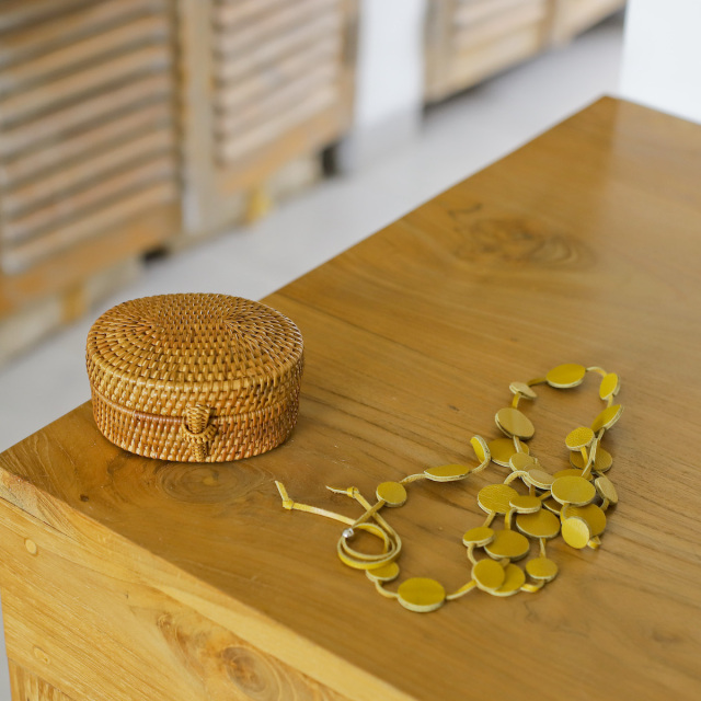 アタ ボックス 蓋付き 小物入れ