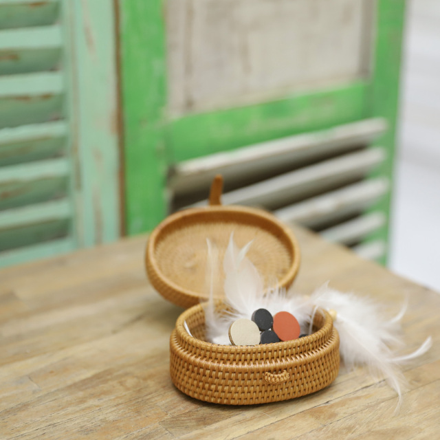 アタ ボックス 蓋付き 小物入れ