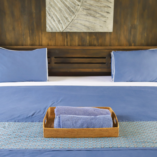 アタ トレイ 小物入れ