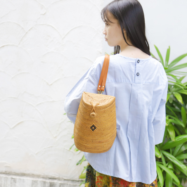 アタ リュックサック かごバッグ