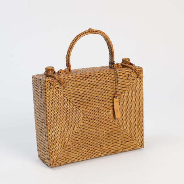 ブリーフケーススクエア (NAB660) Rosily(ロージリー) バリ島 アタかご