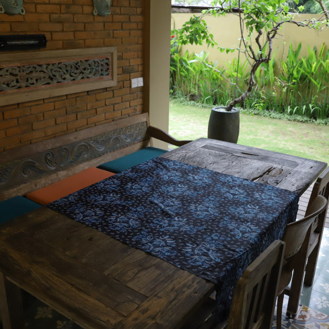 バティック（ジャワ更紗・プリント・綿100%） (NRA941-14) Rosily