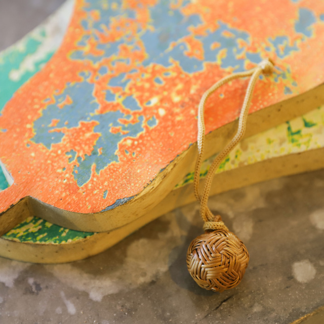 アタ チャーム アクセサリー