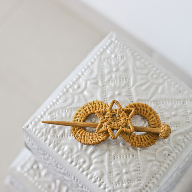 アタ 髪飾り アクセサリー