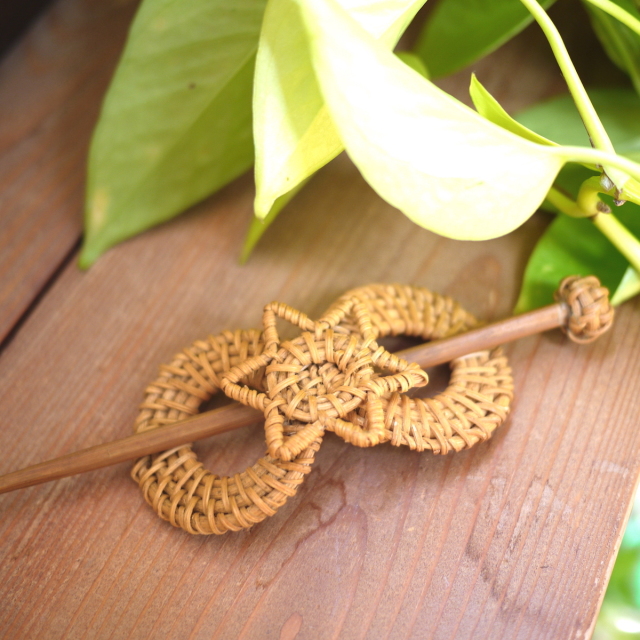 アタ 髪飾り アクセサリー