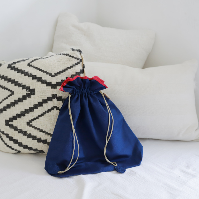 イカット リバーシブル巾着 Mサイズ (OPT972) Rosily(ロージリー) バリ