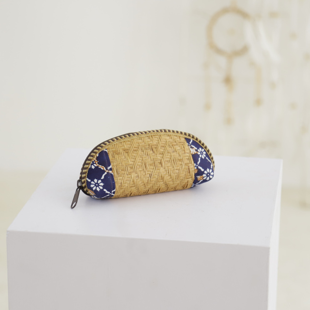 【新品未開封/箱つぶれ】ピーチポウ ピコショットAA アイ&リフト ポーチ付き ピコショット AA アイ＆リフト – PECHE PEAU