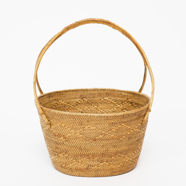 アタ　バスケット