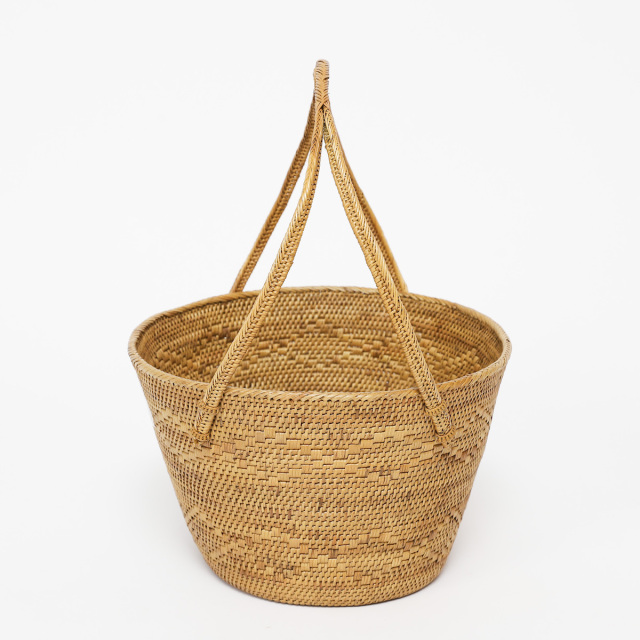 アタ　バスケット