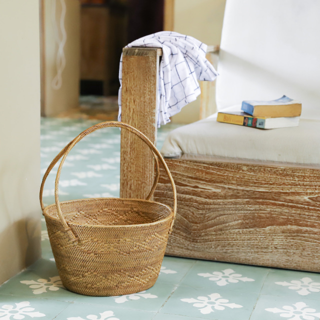 アタ　バスケット