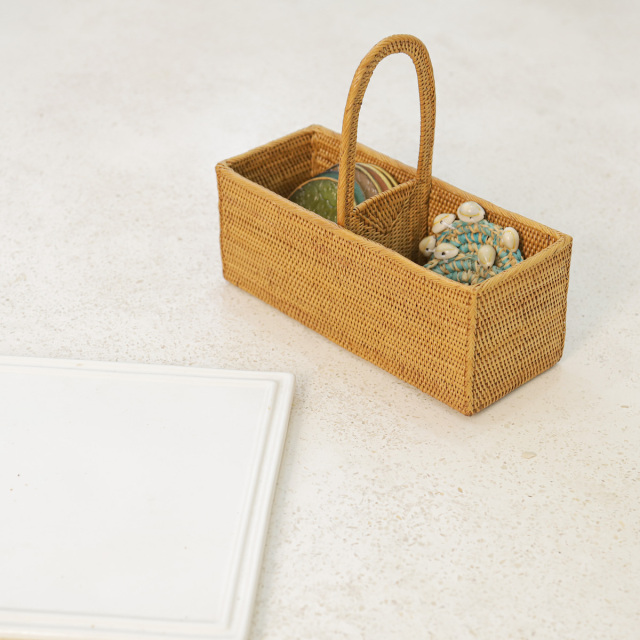 アタ リモコンボックス 収納