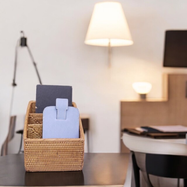 傾斜リモコン立て (RCB278) Rosily(ロージリー) バリ島 アタかご雑貨