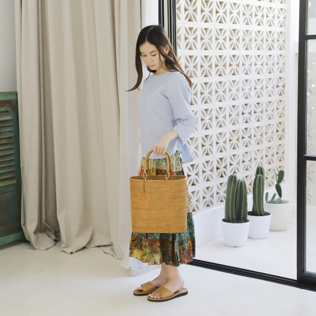 値下げ！LOEWE ソフトダービー 37 ※箱・巾着付き 楕円スーパー 深型 Lサイズ (SAB033) +オリジナルの着脱式巾着