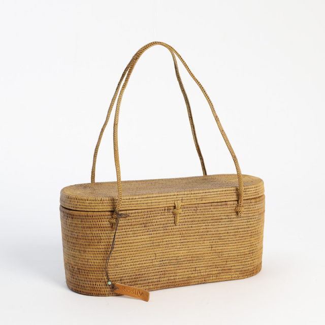 極細編みアタバッグ かごバッグ