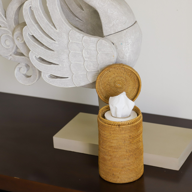トウカムリL 白 無垢 ホワイト 弁財天 インテリア 骨董 アフリカ 郷土品 Catalog - Timed/Online Only: Asian & Around the World
