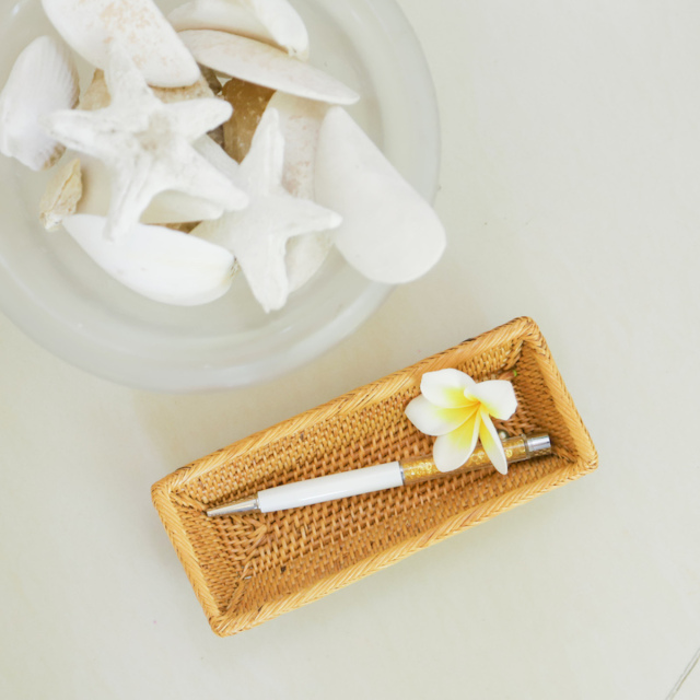 アタ雑貨 アタトレイ スクエア