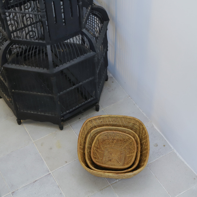 アタ雑貨 アタトレイ カゴ スクエア