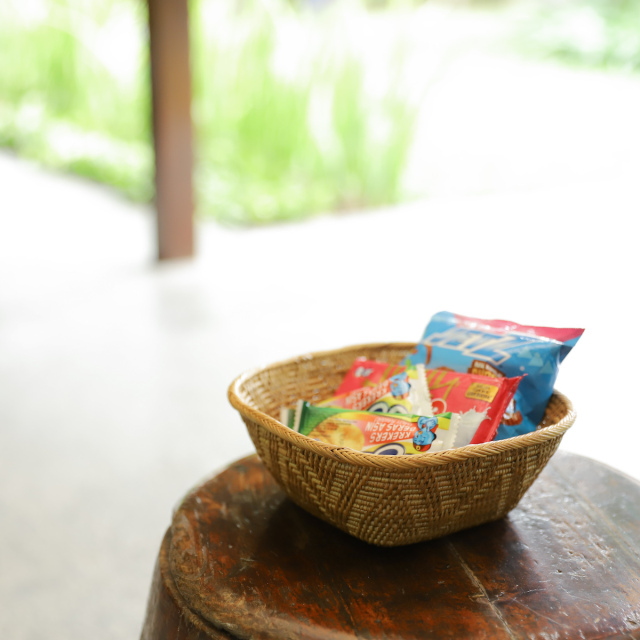 アタ雑貨 アタトレイ カゴ スクエア