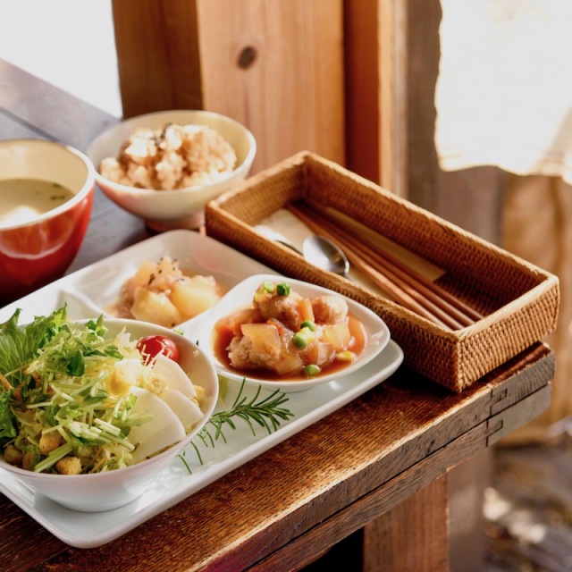 カトラリー入れ四角ショート (TRY305) Rosily(ロージリー) バリ島 アタ