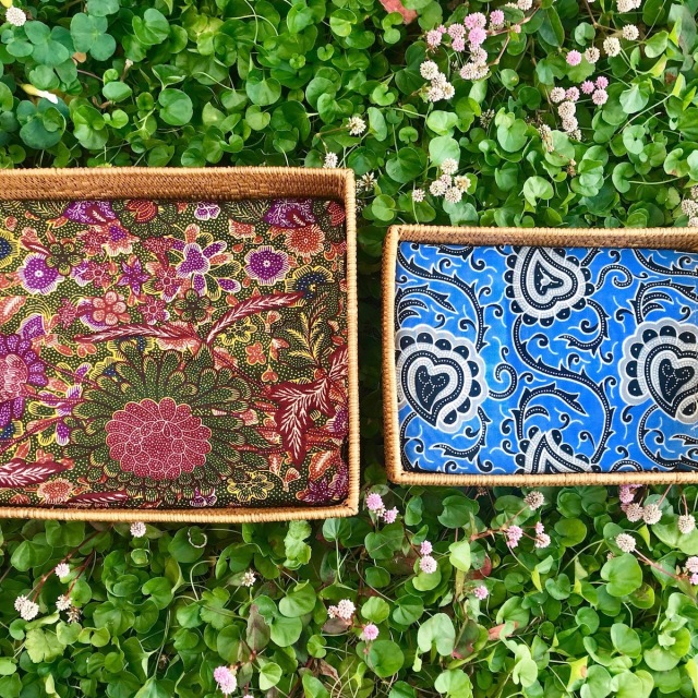 ロラライハリス♡ライトグリーンベロア♡刺繍のふんわり丸型絞りバッグS♡ ロラライハリス♡ライトグリーンベロア♡刺繍のふんわり丸型絞り