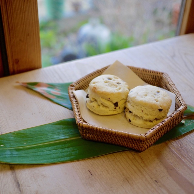 アタ トレイ 小物入れ