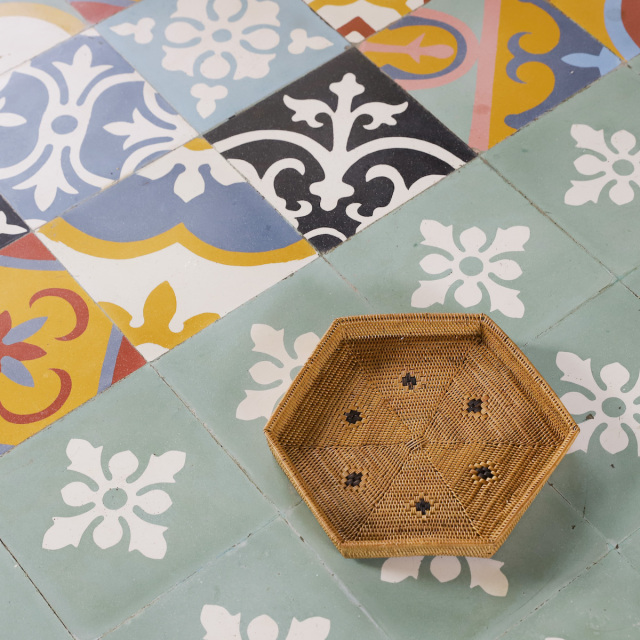 アタ トレイ 小物入れ