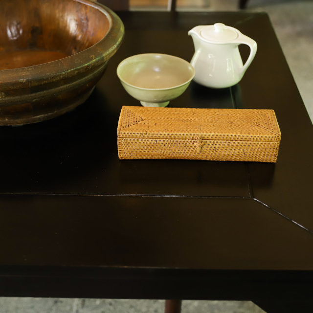 アタ 蓋つき カトラリー入れ 長方形
