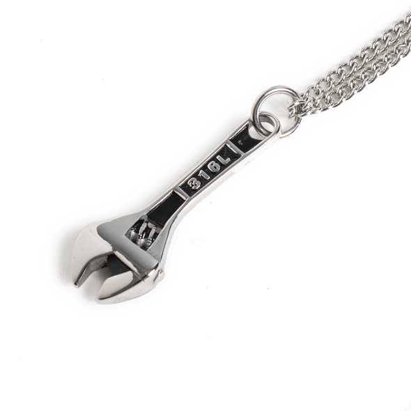 【50%OFF】レンチネックレス