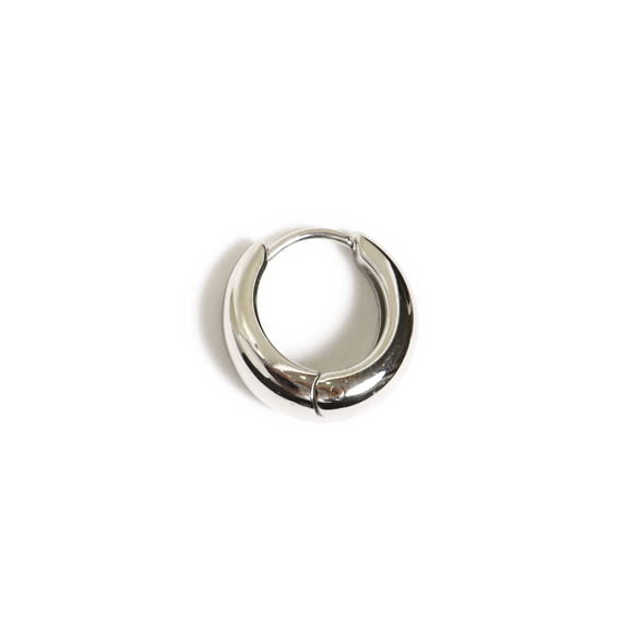 U字 立体　フープ ピアス